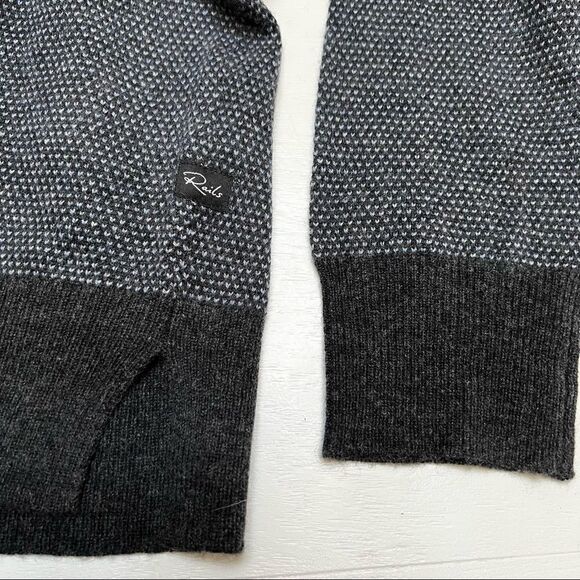 Rails Men’s Lightweight Wool Blend Rune Sweater in Navy Medium - Picture 7 of 12